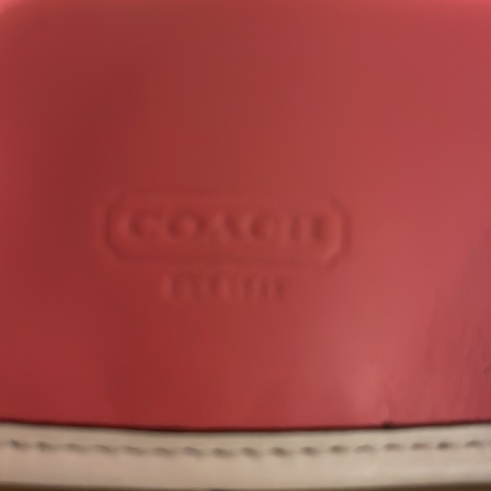 Vintage COACH Neapolitan Satchel!! Almost NEW!! very beautiful bag! Cross body - Picture 4 of 13